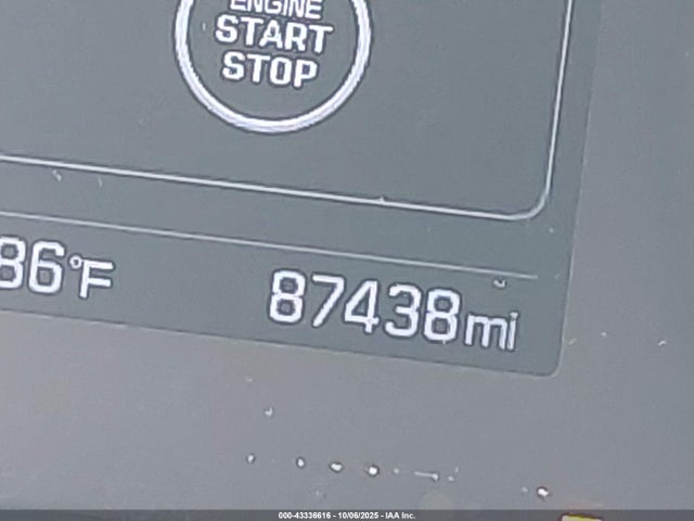 Hyundai 2017 2017 5NPD84LF9HH202870 Image 15