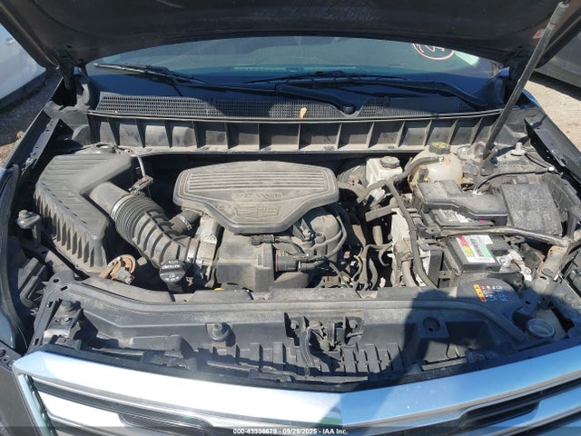 2017 CADILLAC XT5 1GYKNDRS1HZ212932 Photo 9