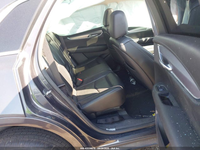 2017 CADILLAC XT5 1GYKNDRS1HZ212932 Photo 7