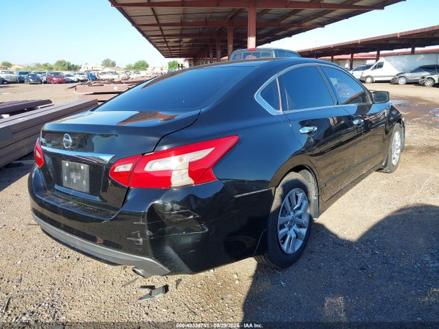 Nissan 2018 2018 1N4AL3AP4JC475908 Image 4