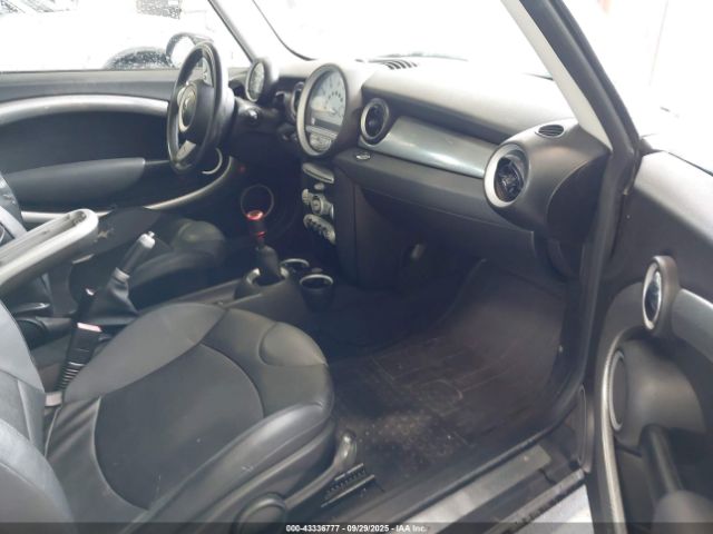 2008 MINI COOPER S CLUBMAN WMWMM33538TP71235 Photo 4