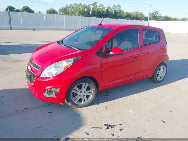 Chevrolet ll0 2014 KL8CB6S95EC543123 Image 2