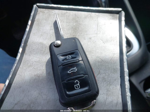 Volkswagen 2014 2014 3VWPL7AJ5EM613433 Image 11