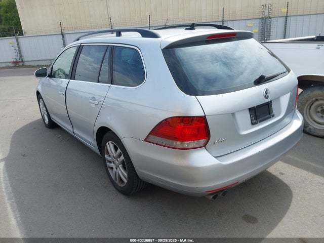 Volkswagen 2014 2014 3VWPL7AJ5EM613433 Image 3