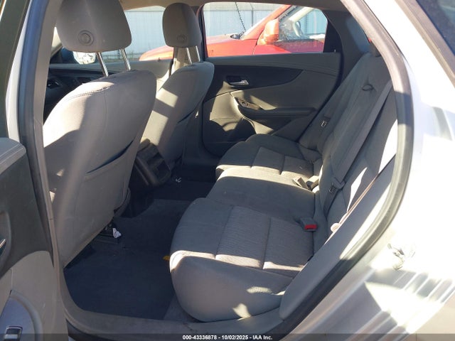 Chevrolet lkw 2015 2G11X5SL1F9204205 Image 8