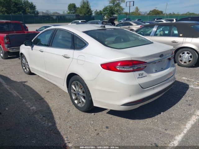 2017 FORD FUSION 3FA6P0HDXHR214234 Photo 2