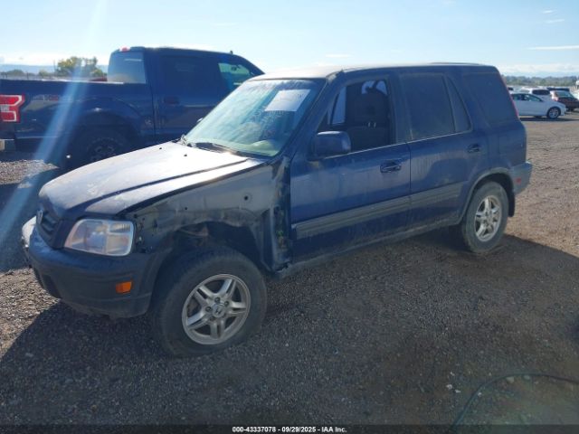 1999 HONDA CR-V JHLRD1868XC028750 Photo 1