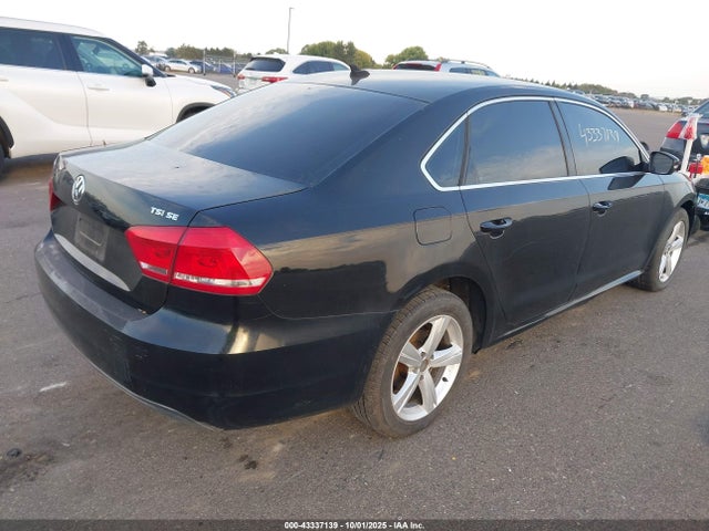 Volkswagen Passat 2014 1VWBS7A32EC091716 Image 4