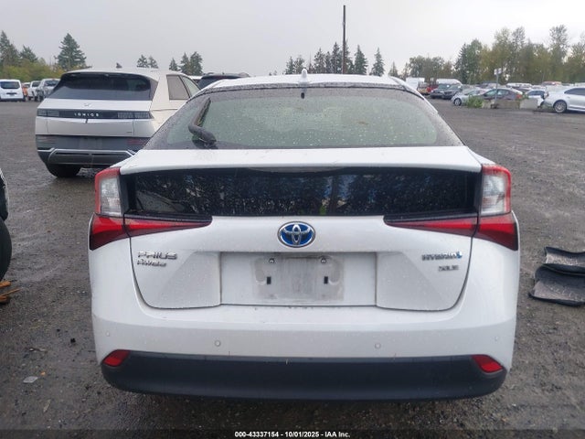 Toyota Prius 2021 JTDL9MFU3M3025757 Image 28