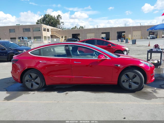 5YJ3E1EA6JF048014 Tesla MODEL 3