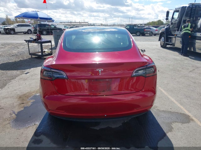 5YJ3E1EA6JF048014 Tesla MODEL 3