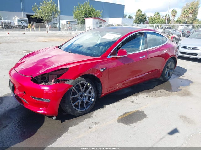 2018 TESLA MODEL 3 5YJ3E1EA6JF048014 Photo 1