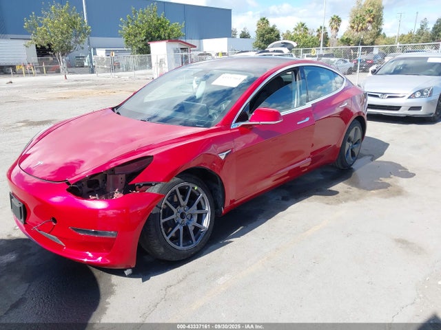 2018 TESLA MODEL 3 5YJ3E1EA6JF048014 Photo 5