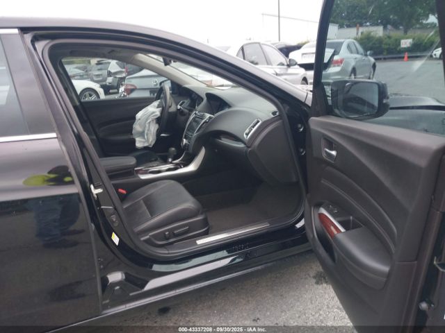 2015 ACURA TLX 19UUB1F59FA010549 Photo 4