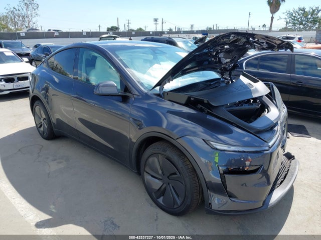 2026 TESLA MODEL Y 7SAYGDEE1TA401430 Photo 0