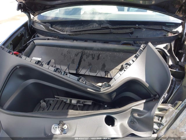 2026 TESLA MODEL Y 7SAYGDEE1TA401430 Photo 9