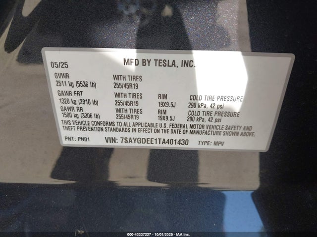 2026 TESLA MODEL Y 7SAYGDEE1TA401430 Photo 8