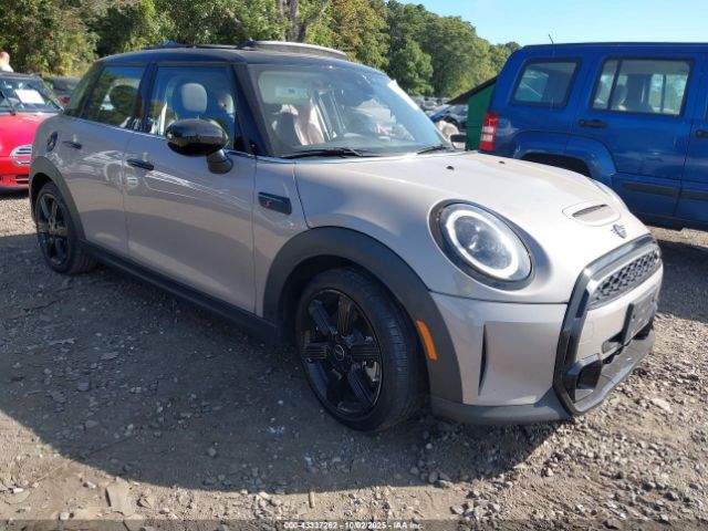 2024 MINI HARDTOP WMW53DK00R2V02085