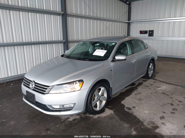 Volkswagen Passat 2015 1VWAS7A33FC104079 Image 6