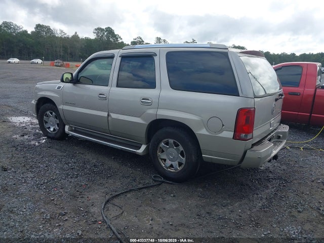 2004 CADILLAC ESCALADE 1GYEC63T74R179154 Photo 2