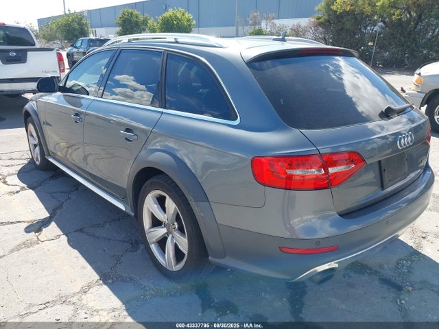 2013 AUDI ALLROAD WA1UFAFL1DA066395 Photo 2