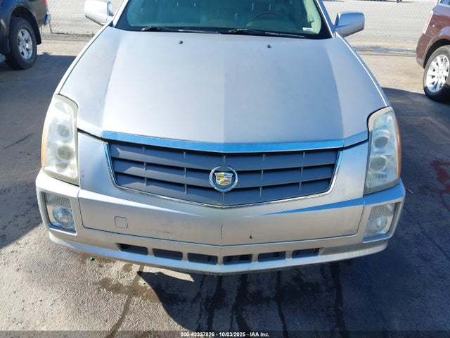 2004 CADILLAC SRX 1GYEE637340166600 Photo 5