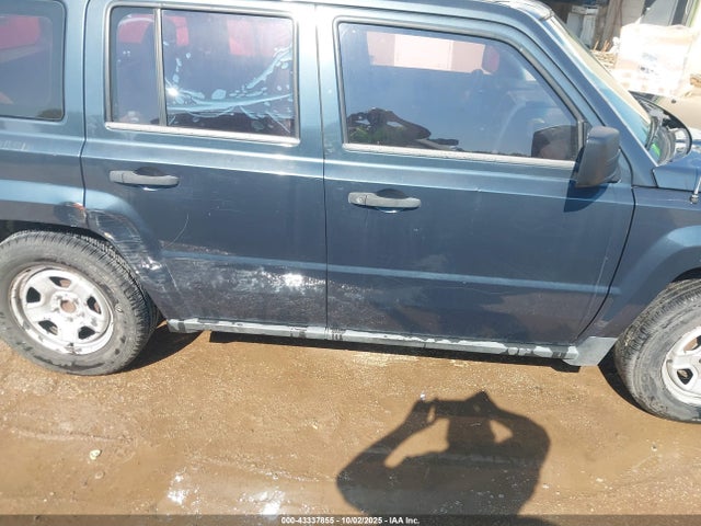 2008 JEEP PATRIOT 1J8FT28W08D759878 Photo 5