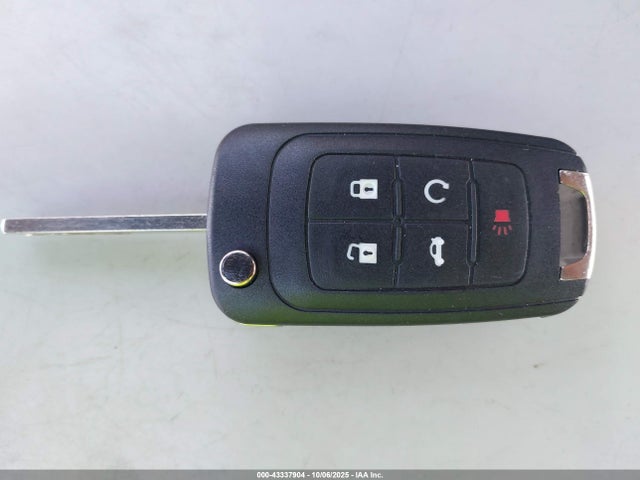 Chevrolet lkw 2015 1G11C5SL0FF340781 Image 11
