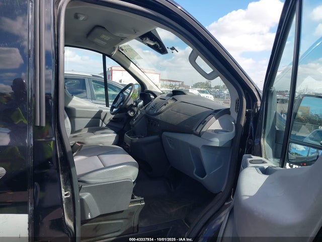Ford Transit 2018 1FTYE1YM9JKA38446 Image 5