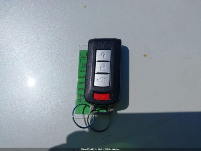 2017 MITSUBISHI MIRAGE G4 ML32F4FJ4HHF16363 Photo 10