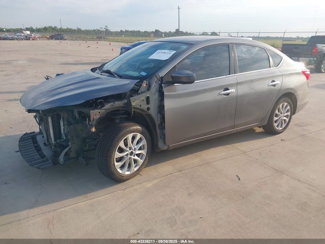 Nissan Sentra 2019 3N1AB7AP4KL628090 Image 2