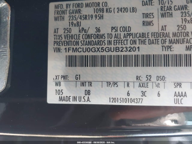 1FMCU0GX5GUB23201 Ford Escape