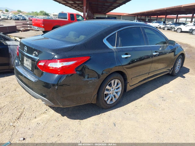 1N4AL3AP7HC217683 Nissan 2017