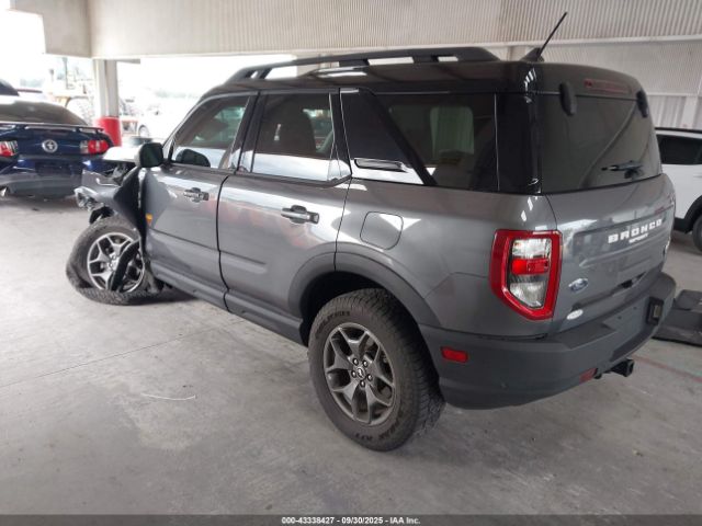 2021 FORD BRONCO SPORT 3FMCR9D94MRA46920 Photo 2