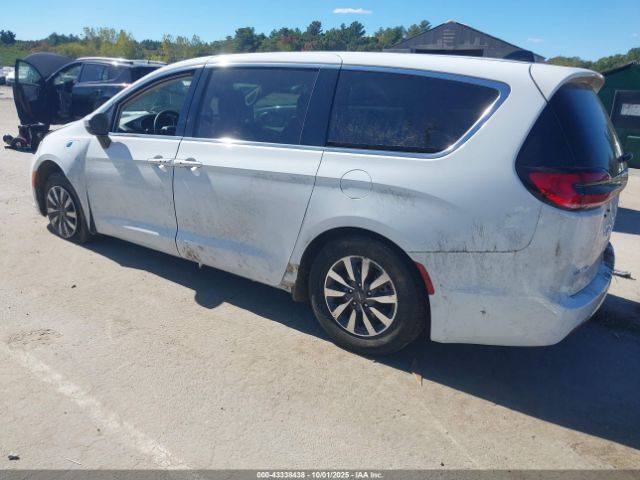 2023 CHRYSLER PACIFICA HYBRID 2C4RC1L75PR509854 Photo 2