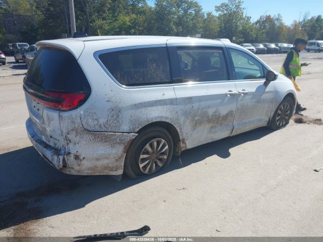 2023 CHRYSLER PACIFICA HYBRID 2C4RC1L75PR509854 Photo 3