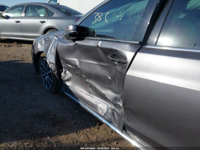 2018 ACURA TLX 19UUB3F56JA005751 Photo 5