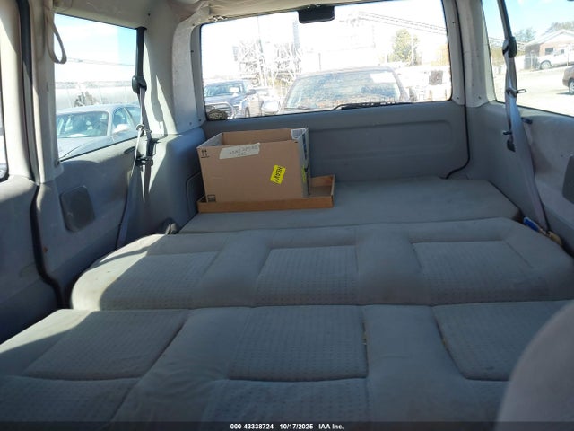 43338724 :رقم المزاد ، WV2MB47073H021704 vin ، 2003 Volkswagen Eurovan Mv مزاد بيع