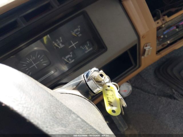 1986 FORD F350 1FDHF37H3GNA85200 Photo 10