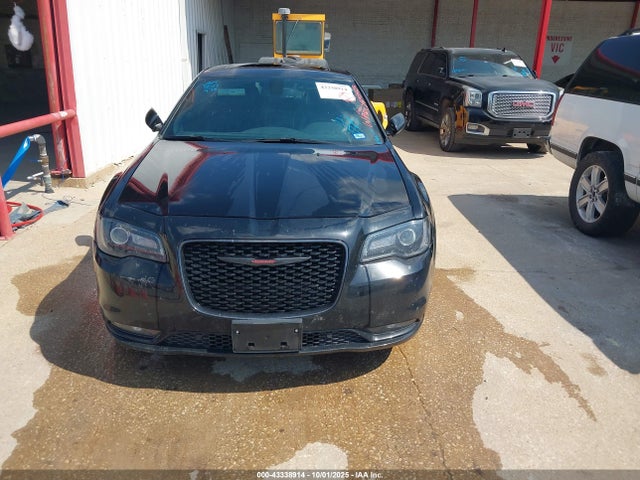 2C3CCABG9MH537198 Chrysler 300