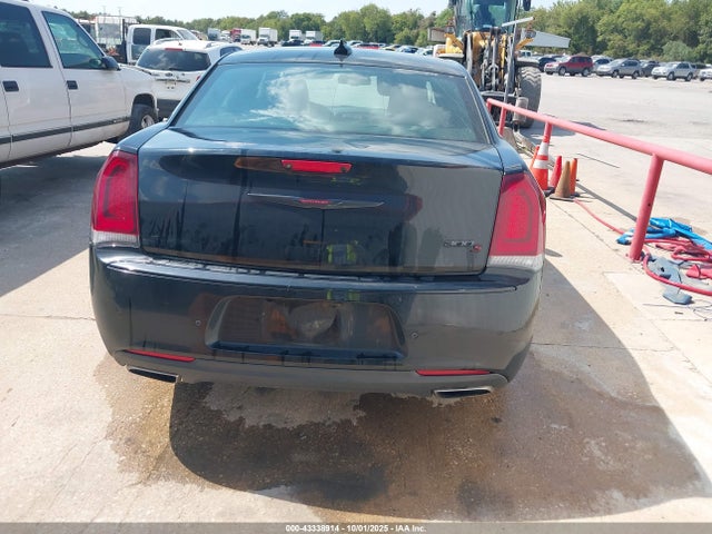2C3CCABG9MH537198 Chrysler 300