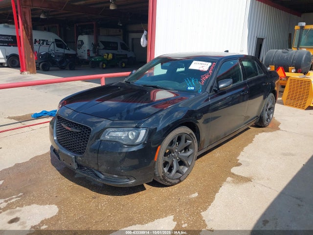 2C3CCABG9MH537198 Chrysler 300
