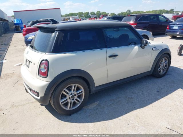2012 MINI COOPER S WMWSV3C5XCT385893 Photo 3