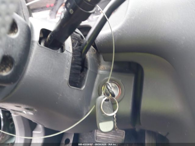 1999 HONDA CR-V JHLRD284XXC017107 Photo 10