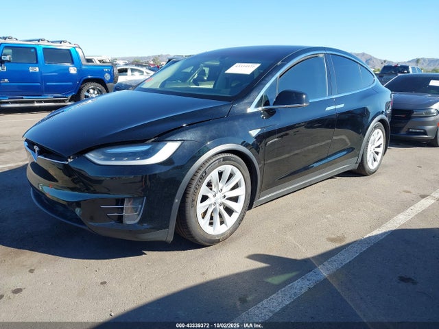 2016 TESLA MODEL X 5YJXCBE29GF015863 Photo 1