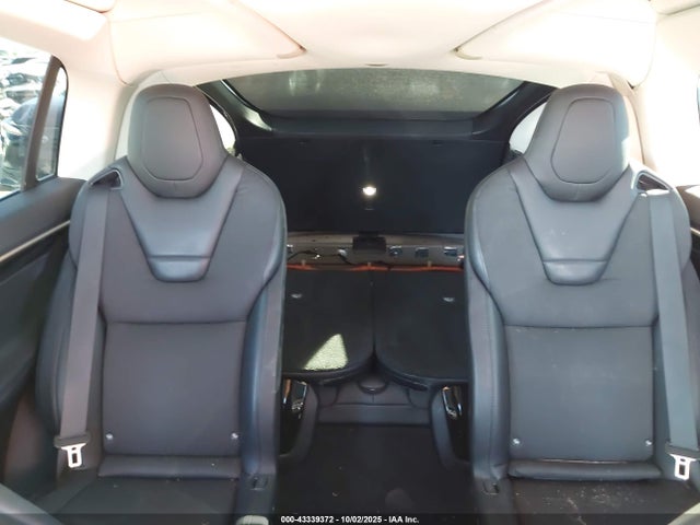 2016 TESLA MODEL X 5YJXCBE29GF015863 Photo 7