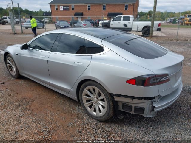 2018 TESLA MODEL S 5YJSA1E24JF277128 Photo 2