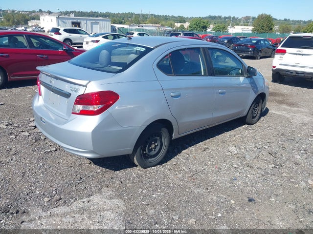 Mitsubishi MIRAGE G4 2018 ML32F3FJ7JHF04093 Image 4