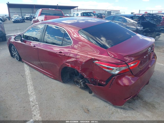 4T1B11HK7JU557835 Toyota CAMRY SE