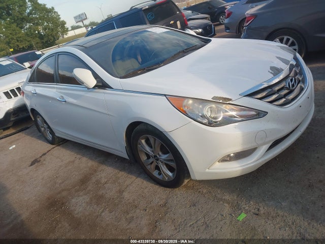 2013 HYUNDAI SONATA 5NPEC4AC8DH581818